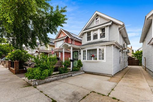 33a-114-33A E 121st St, New York, NY, 10035-2812 | Card Image