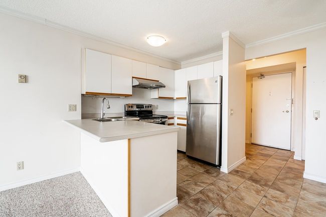 2603 - 3970 Carrigan Court, Condo with 2 bedrooms, 2 bathrooms and 1 parking in Burnaby BC | Image 10