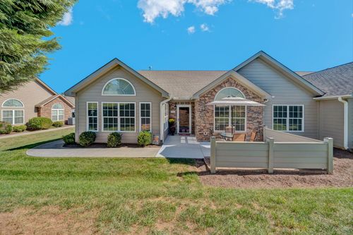 5472 Orchard Villas Cir, Roanoke, VA, 24019-6153 | Card Image