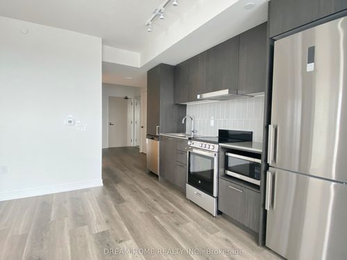 2711-195 Commerce St, Concord, ON, L4K5C3 | Card Image