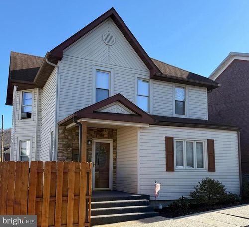 81 James St, KEYSER, WV, 26726-2740 | Card Image