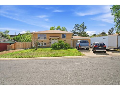 9651 Fox St, Denver, CO, 80260-5524 | Card Image