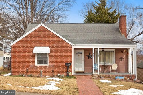 430 Sunrise Ave, HARRISONBURG, VA, 22801-1653 | Card Image
