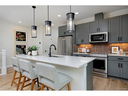 11522 Vibrato Ln, Lone Tree, CO, 80134-8056 | Card Image