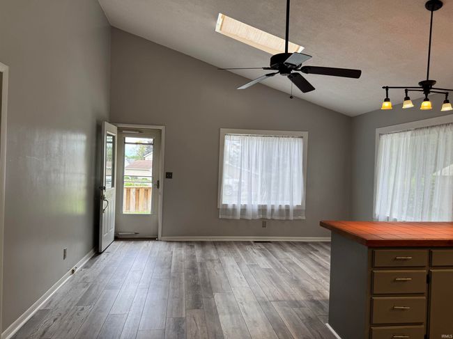 2124 Boulevard St, House other with 2 bedrooms, 1 bathrooms and null parking in Rochester IN | Image 5