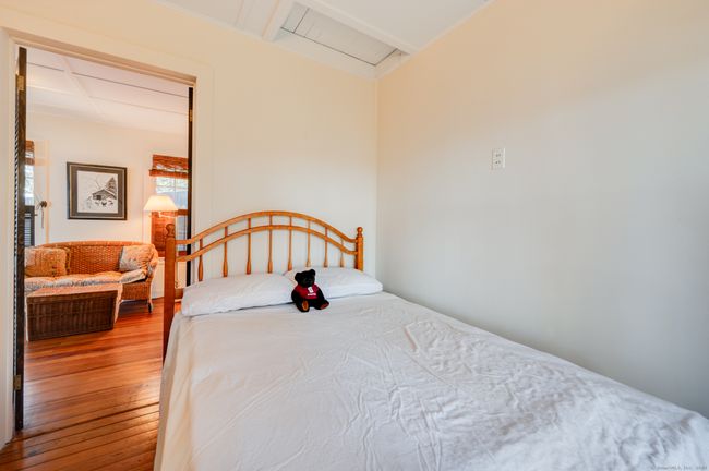 283 E Shore Rd, House other with 2 bedrooms, 1 bathrooms and 2 parking in Morris CT | Image 11