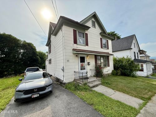 74 Park St, Gloversville, NY, 12078-4518 | Card Image