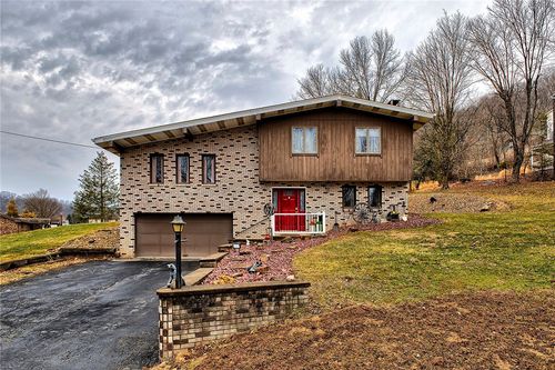 13669 Turner Valley Rd, North Huntingdon, PA, 15642-8505 | Card Image