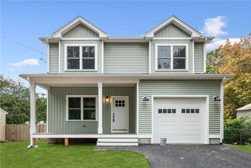 156 Potter St, Cranston, RI, 02910-3519 | Card Image