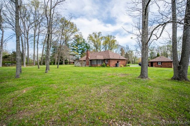 730 S Gardner St, Home with 3 bedrooms, 2 bathrooms and null parking in Scottsburg IN | Image 44