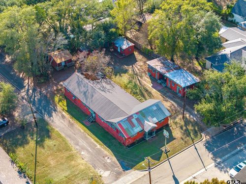 281 E Goshen St, Canton, TX, 75103-1842 | Card Image