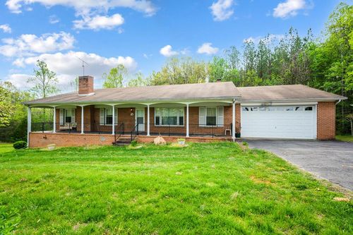 2809 Hillcroft, Charlotte Court House, VA, 23923 | Card Image