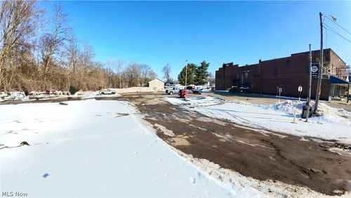 182 W Front St, Killbuck, OH, 44637-9800 | Card Image