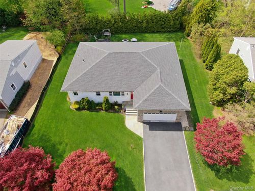 168 Dorchester Rd, Scarsdale, NY, 10583-6051 | Card Image