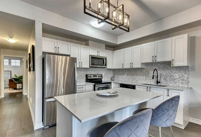 01 - 198 Pine Grove Rd, Condo with 2 bedrooms, 2 bathrooms and 2 parking in Vaughan ON | Image 16