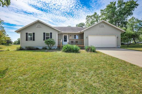 156 W Dodge Street, WYOCENA, WI, 53969 | Card Image