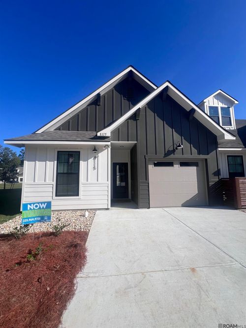 8028 Pine Valley Dr, Baton Rouge, LA, 70817-5500 | Card Image