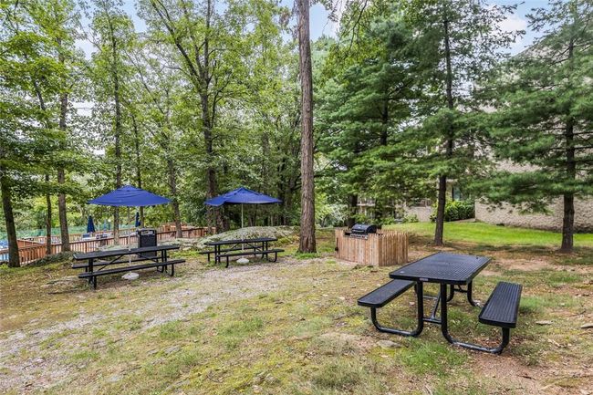 BBQ Area | Image 16