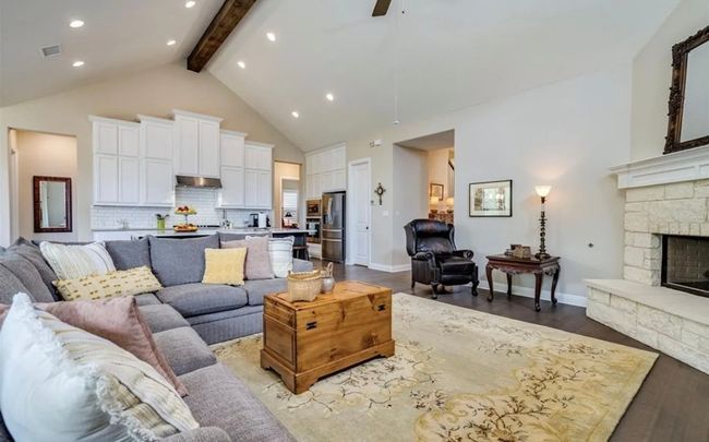 317 Buffalo Cave Rd, House other with 4 bedrooms, 4 bathrooms and null parking in Georgetown TX | Image 9