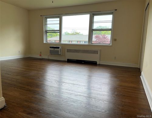 b15-3 Walnut St, Rye, NY, 10580-4404 | Card Image
