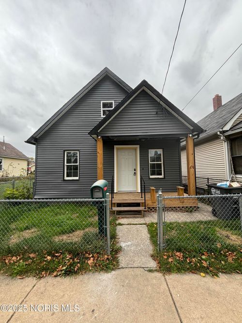 2025 Caledonia Street, Toledo, OH, 43605 | Card Image