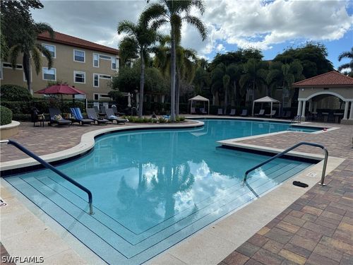 625-8930 Colonnades Ct E, BONITA SPRINGS, FL, 34135-7860 | Card Image