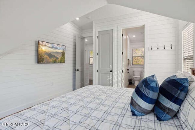 240 Jolene Way, House other with 3 bedrooms, 4 bathrooms and null parking in Sevierville TN | Image 29