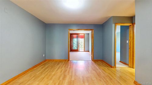 302-5745 74th Street, New York, NY, 11379 | Card Image