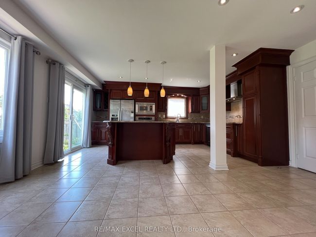 17 Caldbeck Ave, House other with 5 bedrooms, 4 bathrooms and 2 parking in Markham ON | Image 11