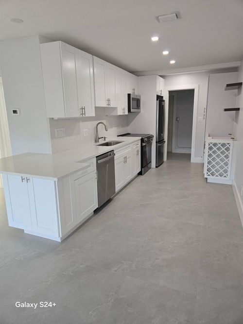 2-4951 Sw 28th Ter, Fort Lauderdale, FL, 33312-5805 | Card Image