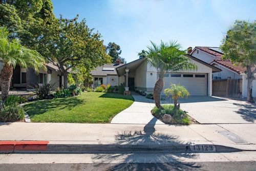 13123 Old West Ave, San Diego, CA, 92129-2406 | Card Image