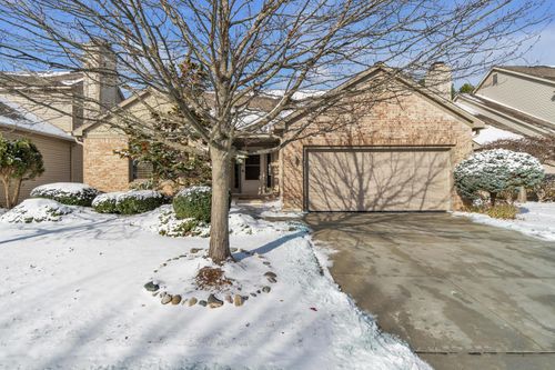 412 Colin Circle Circle, Ann Arbor, MI, 48103 | Card Image