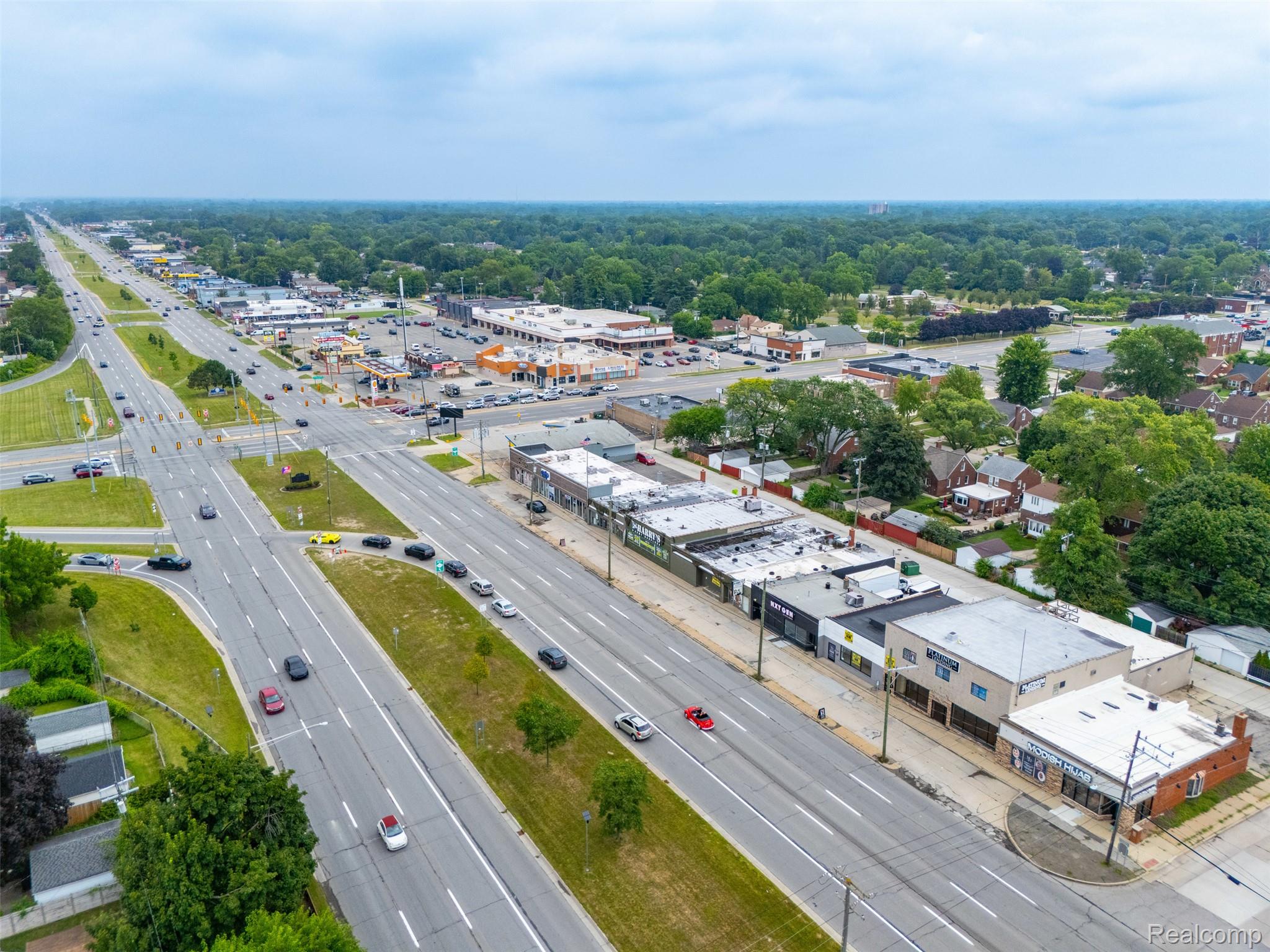 Commercial Lease in Dearborn 5