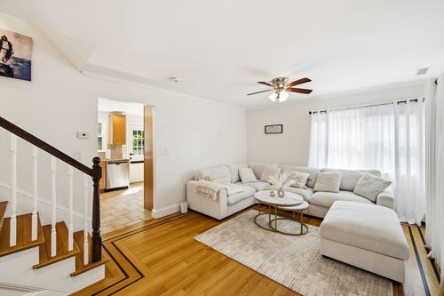 210 Nashua Rd, Billerica, MA, 01821 | Card Image