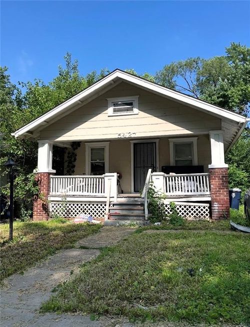 5427 Olive St, Kansas City, MO, 64130-3518 | Card Image