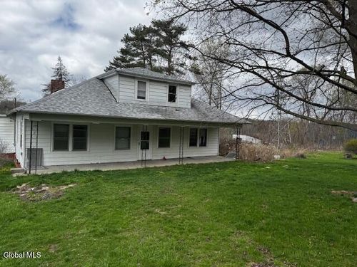 277 Upper Newtown Rd, Mechanicville, NY, 12118-3725 | Card Image