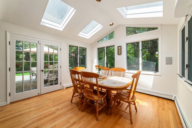 33 Saw Mill Rd, House other with 4 bedrooms, 3 bathrooms and null parking in Newtown CT | Image 12