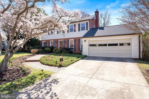6224 Goodview St, BETHESDA, MD, 20817-6102 | Card Image