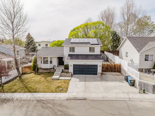 3519 Enfield Ave, Elko, NV, 89801-8481 | Card Image