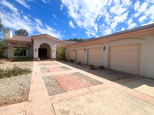 12 La Cam Rd, Newbury Park, CA, 91320-3833 | Card Image