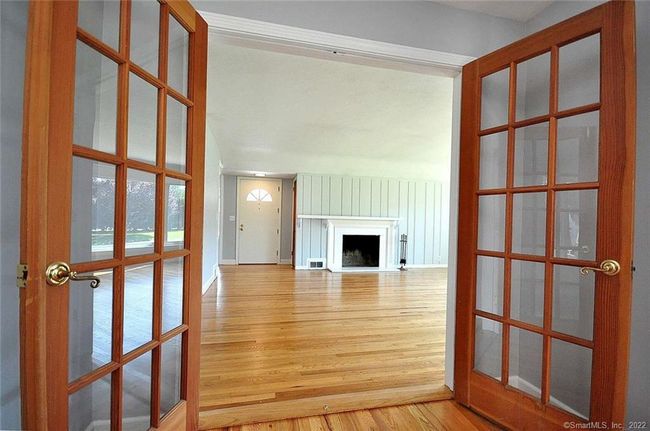 70 Strong Rd, House other with 3 bedrooms, 2 bathrooms and null parking in South Windsor CT | Image 11