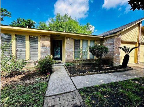 13915 Elkwood Dr, Houston, TX, 77038-1119 | Card Image