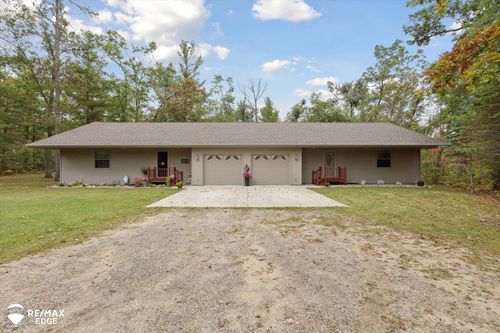 5580 Willoway Rd, Lewiston, MI, 49756-9212 | Card Image