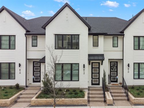 812 Trace Hawk Ln, Arlington, TX, 76005-3200 | Card Image