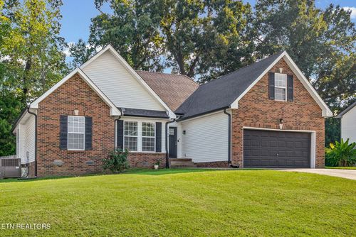 2386 Danbury Dr, Clarksville, TN, 37042-1509 | Card Image