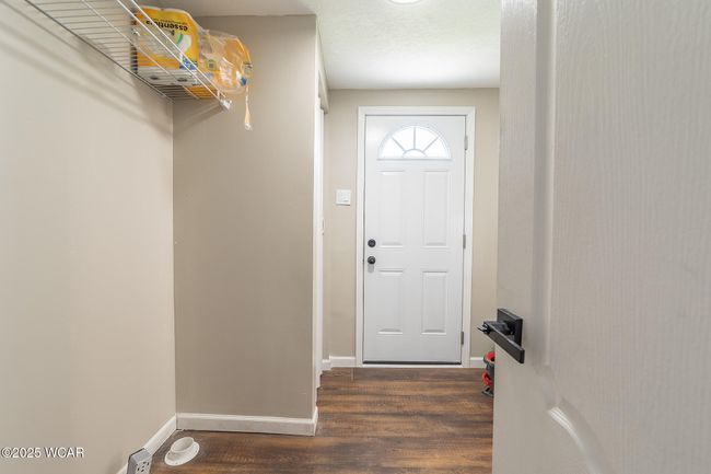 1303 Chateau Cir, House other with 3 bedrooms, 2 bathrooms and null parking in Findlay OH | Image 19