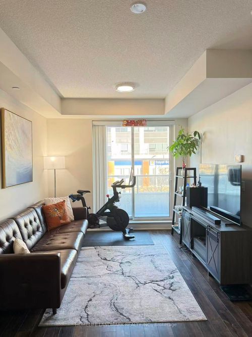 229-8228 Birchmount Rd, Markham, ON, L3R1A6 | Card Image