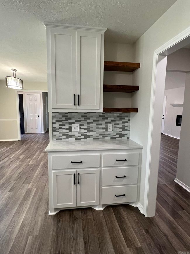 1307 E 48 Th St, House other with 3 bedrooms, 2 bathrooms and null parking in Texarkana AR | Image 11