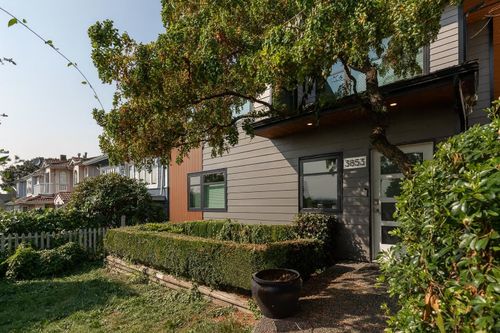 3853 Frances St, Burnaby, BC, V5C2P1 | Card Image
