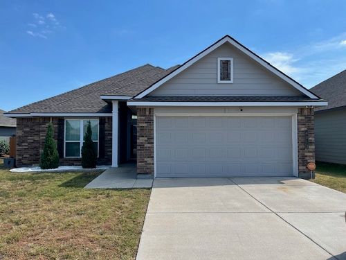 4013 Bravo Ranch Rd, Waco, TX, 76705-3216 | Card Image